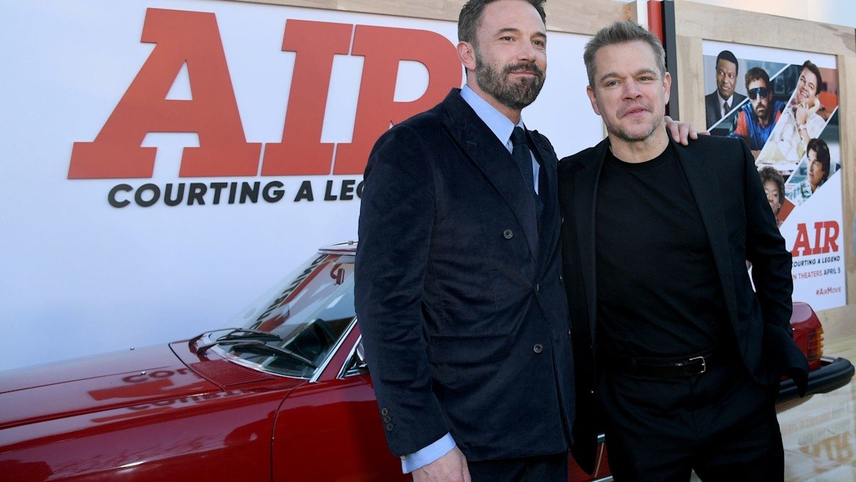 Hollywood BFFs Ben Affleck and Matt Damon to reunite at 2024 Golden Globes as full presenter checklist is revealed